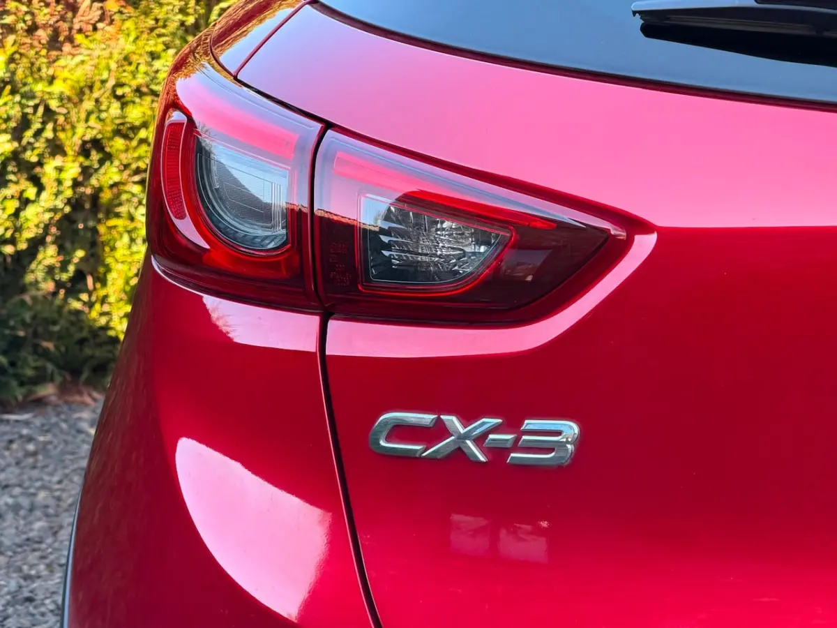 2.0 SkyActiv-G 120 TS+ Leder HUD Navi Clima