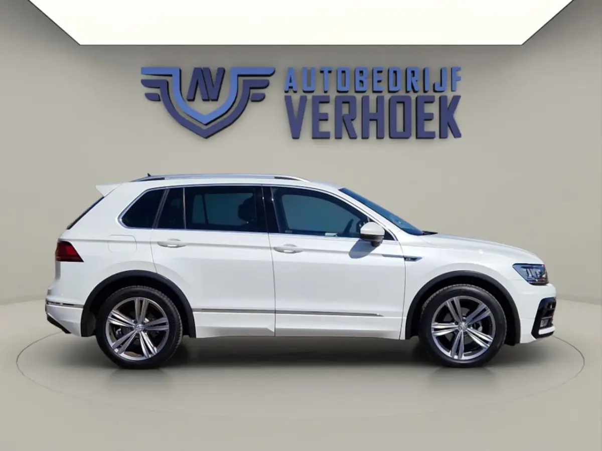 1.5 TSI R-Line Trekhaak - NL Auto - Virtual Cockpit - Automaat
