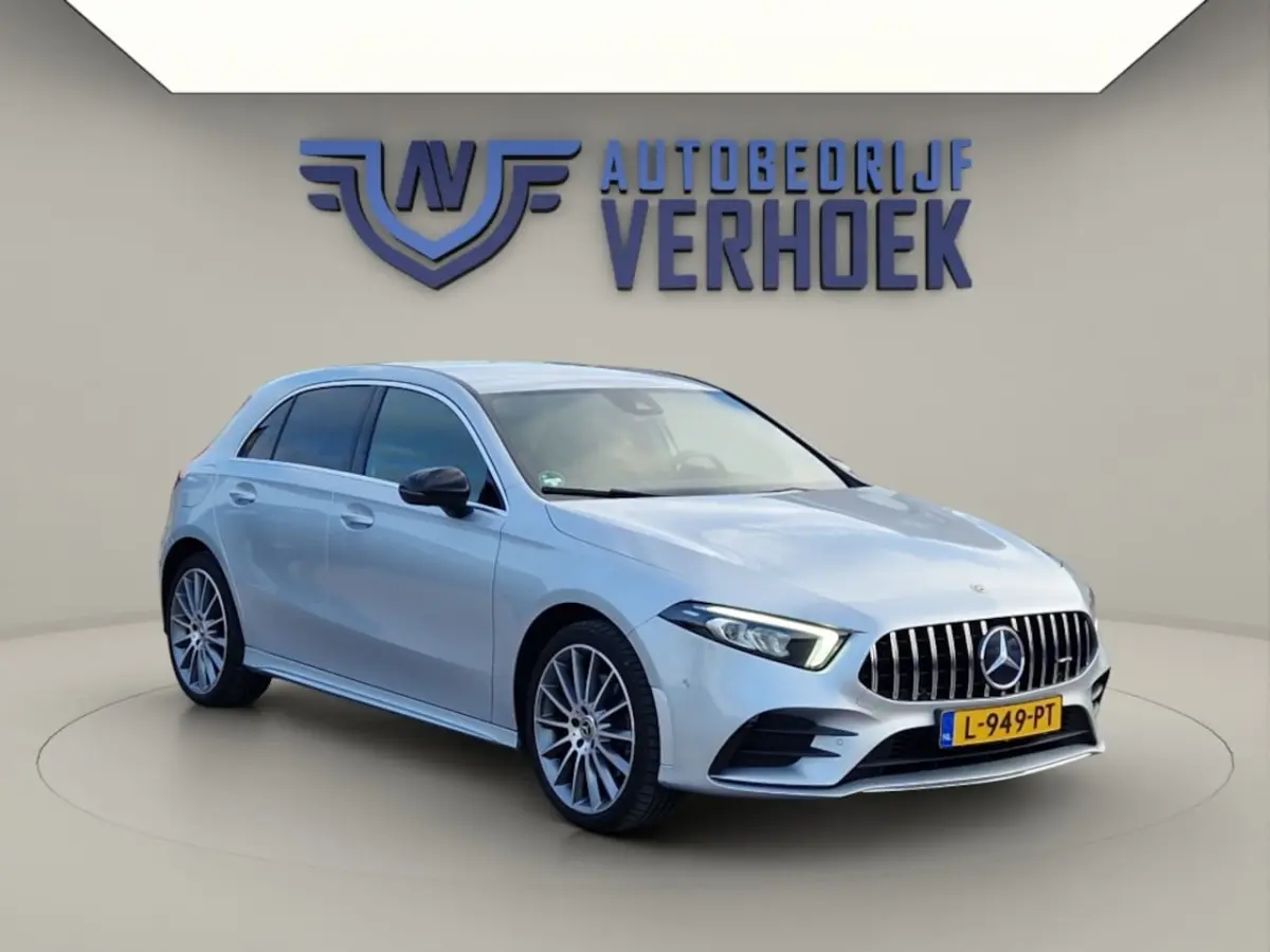 250 e AMG Burmester - Sfeerverlichting - Carplay