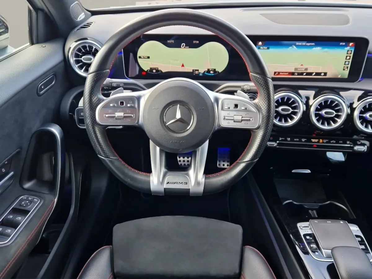 250 e AMG Burmester - Sfeerverlichting - Carplay