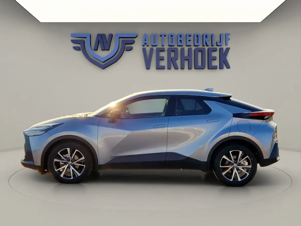 1.8 Hybrid 140 Dynamic - NL Auto - Luxe uitvoering