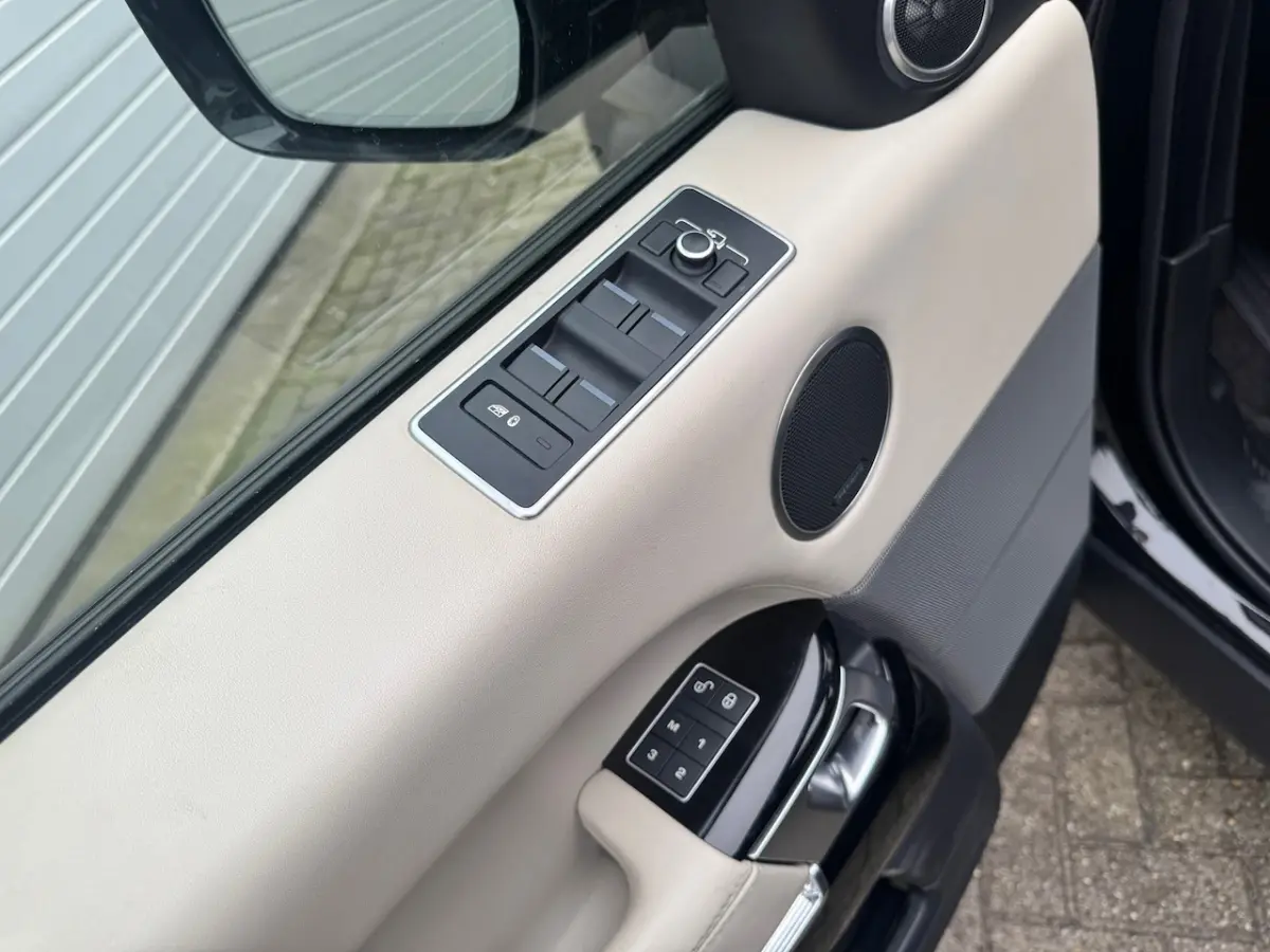 5.0 V8 Supercharged Autobiography Dynamic