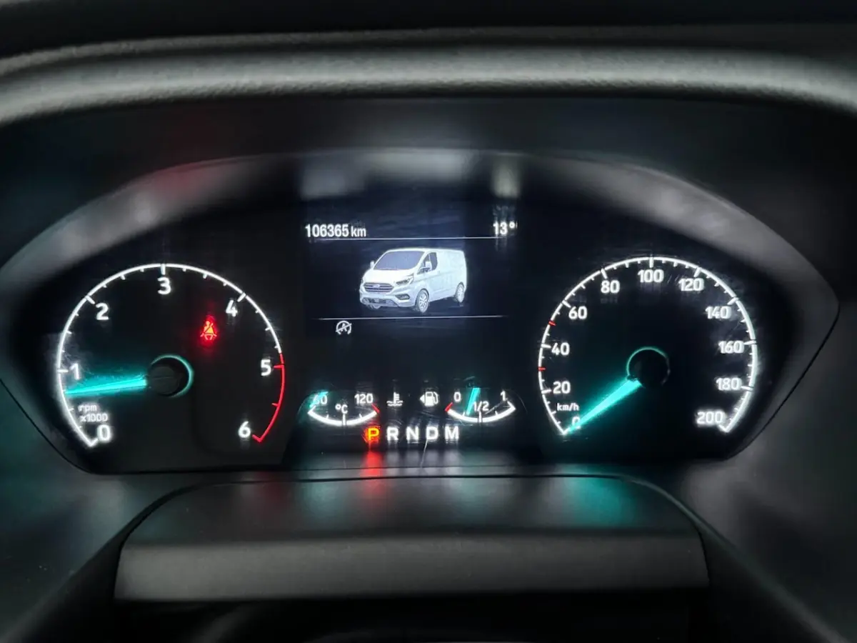 300 2.0 TDCI L1H1 Trend