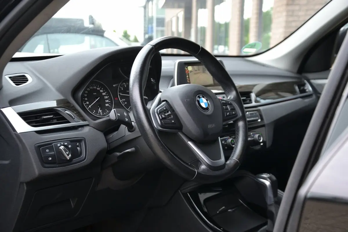 XDrive20i 192PK Automaat xLine | Leder | Achteruitrijcamera | Sportstoelen | LED