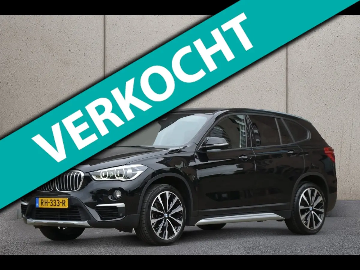XDrive20i 192PK Automaat xLine | Leder | Achteruitrijcamera | Sportstoelen | LED