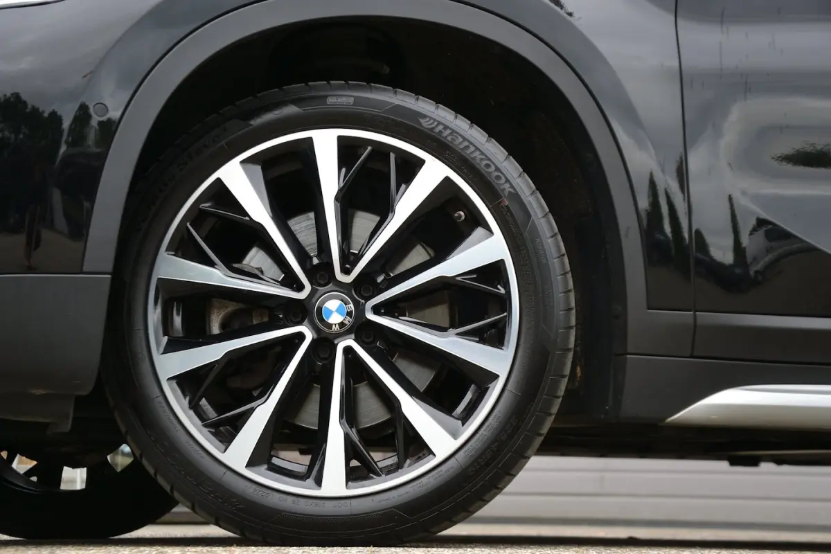 XDrive20i 192PK Automaat xLine | Leder | Achteruitrijcamera | Sportstoelen | LED