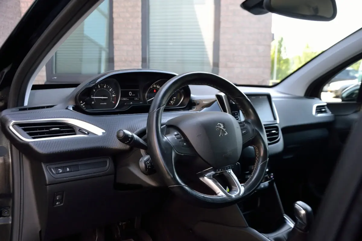 1.2 PureTech Blue Lease Executive | Cruise Control | Carplay | Climate Control
