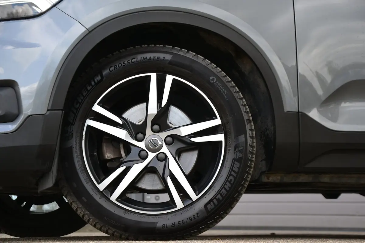 2.0 T4 R-Design 190PK | ACC | Keyless | Standverwarming