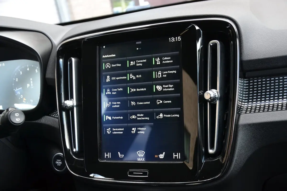 2.0 T4 R-Design 190PK | ACC | Keyless | Standverwarming