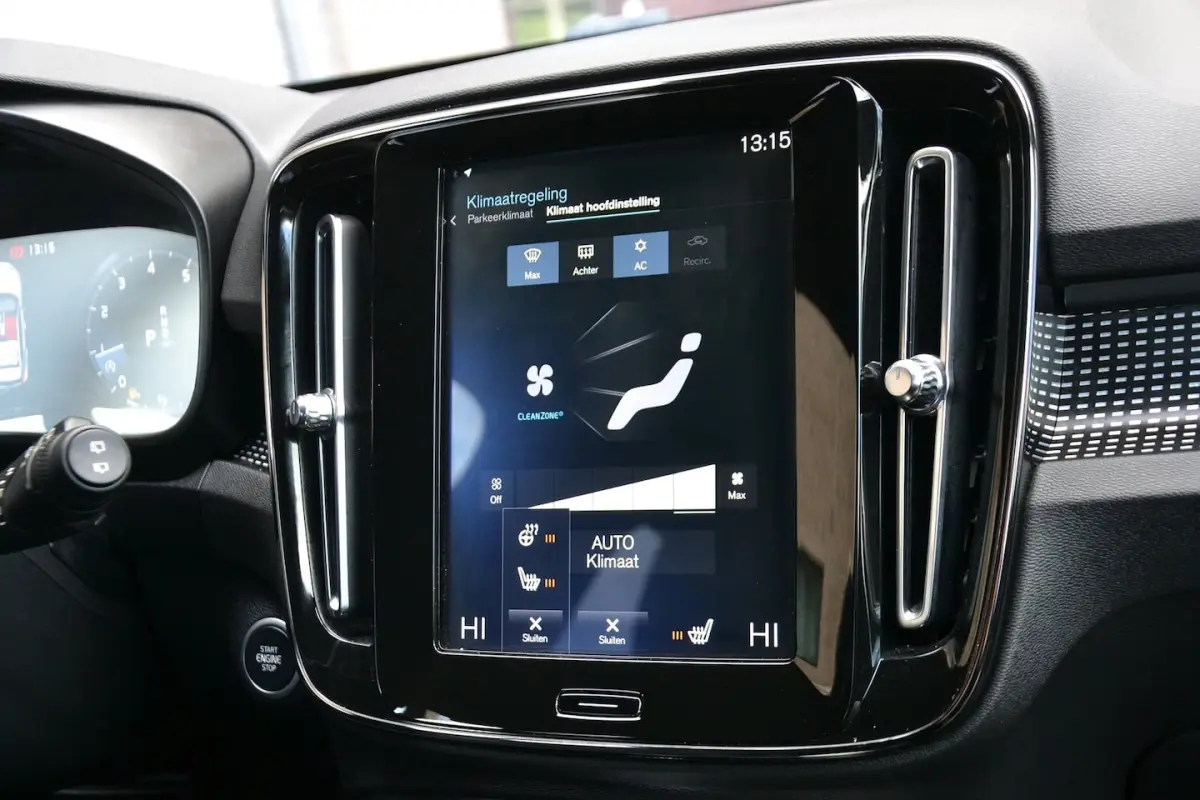 2.0 T4 R-Design 190PK | ACC | Keyless | Standverwarming
