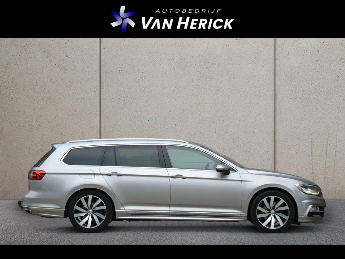 1.4 TSI Highline Business R | R-Line | Leder | Trekhaak | Head-up