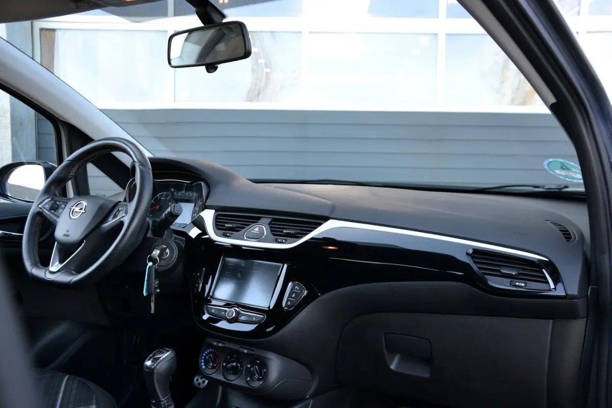 1.0 Turbo Color Edition | OPC Line | Parkeersensoren | Cruise Control