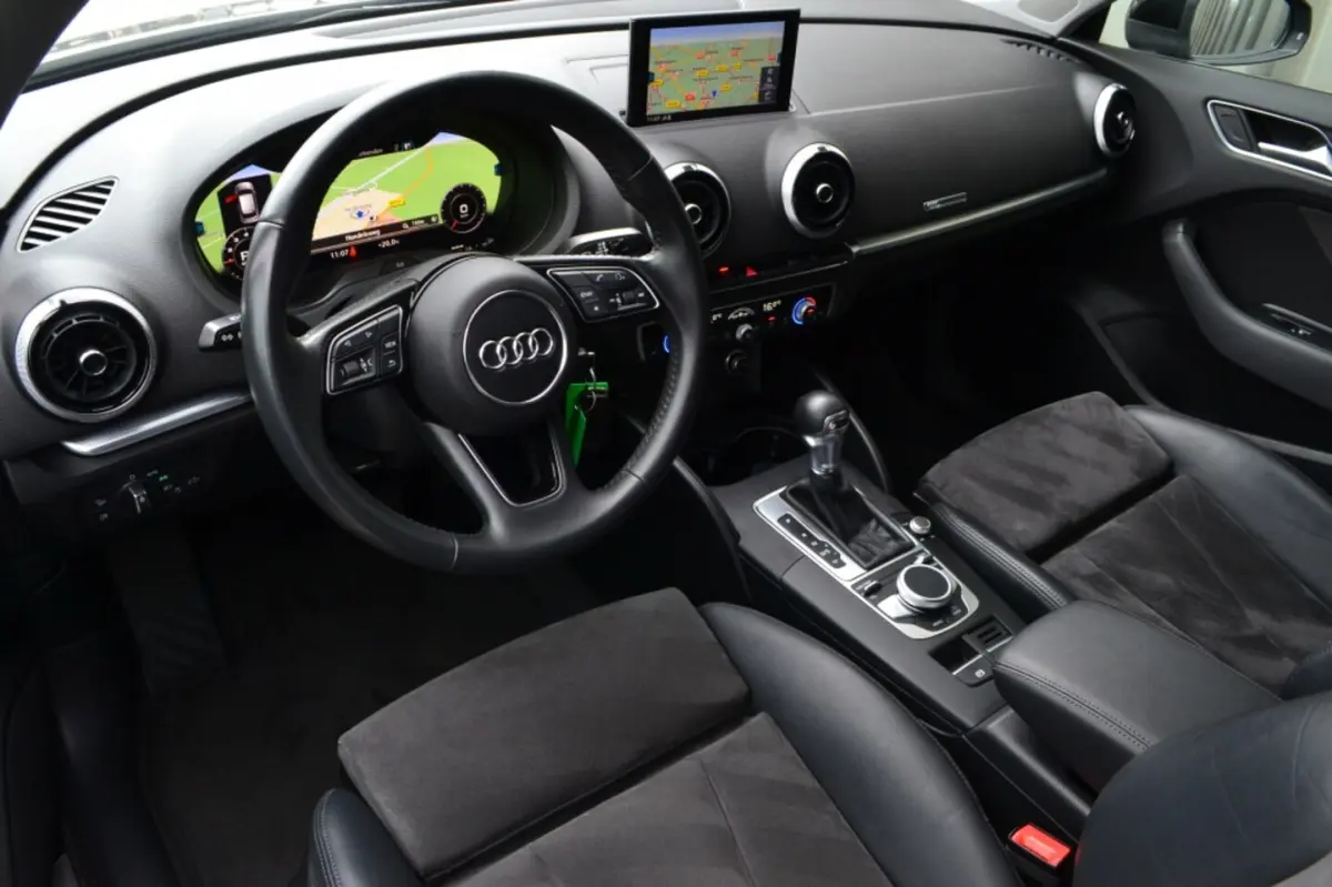 35 TFSI 150PK S-line S-Tronic Navi/LED/Trekhaak