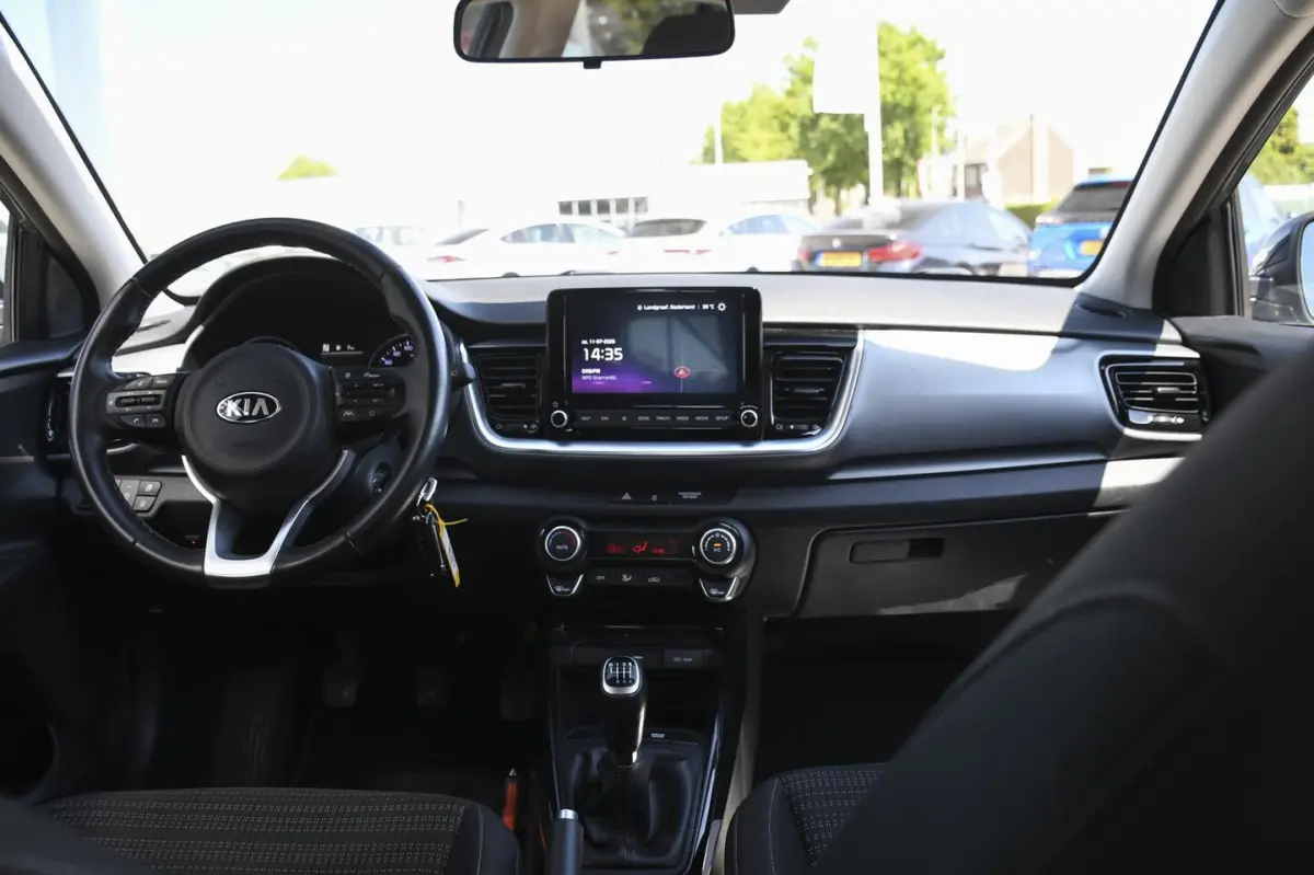 1.0 T-GDi MHEV DynamicLine CAMERA/ DAB/ CRUISE.C