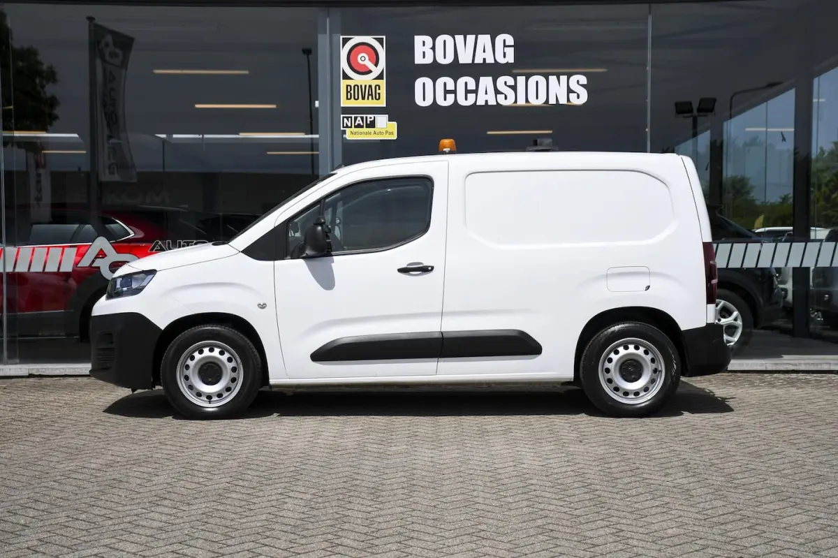1.5 BlueHDI Club 75KW/NAVI/PDC/WERK INRICHTING