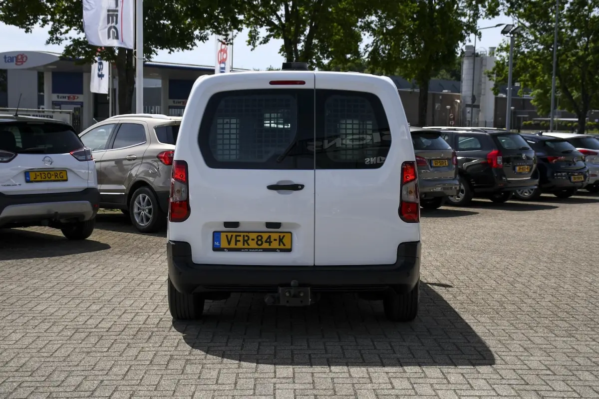 1.5 BlueHDI Club 75KW/NAVI/PDC/WERK INRICHTING