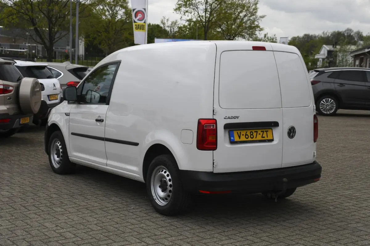 2.0 TDI L1H1 BMT Trendline /Trekhaak/Cruise contro