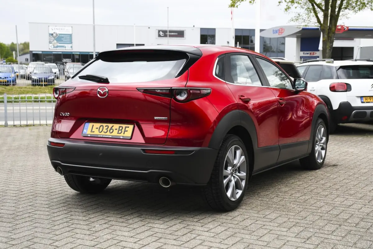 2.0 e-SkyActiv-X M Hybrid APPLE CARPLAY/ TREKHAAK