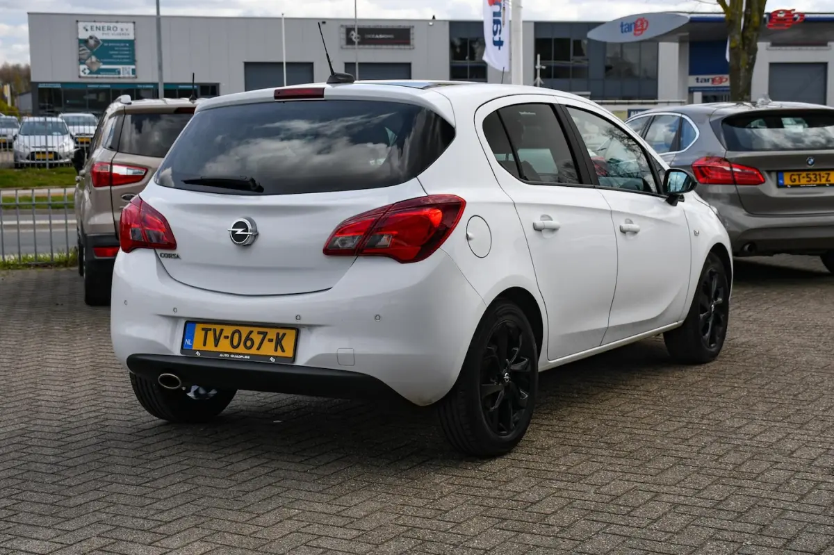 1.4 Black Edition APPLE CARPLAY/ NAVIGATIE/ DAB