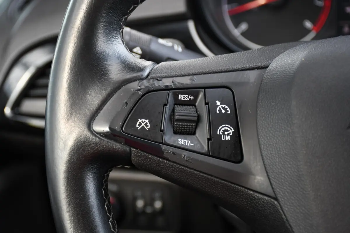 1.4 Black Edition APPLE CARPLAY/ NAVIGATIE/ DAB