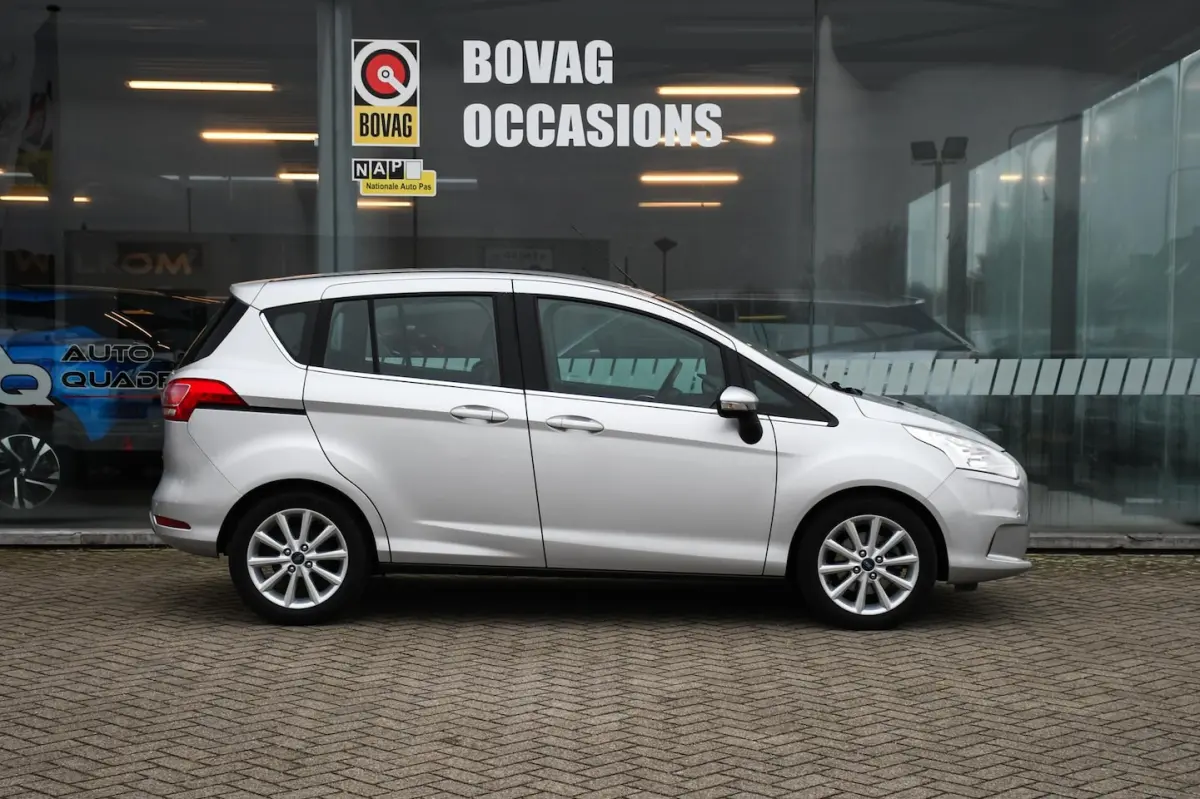1.0 EcoBoost Titanium 33000 NAP/ NAVIGATIE/ LED