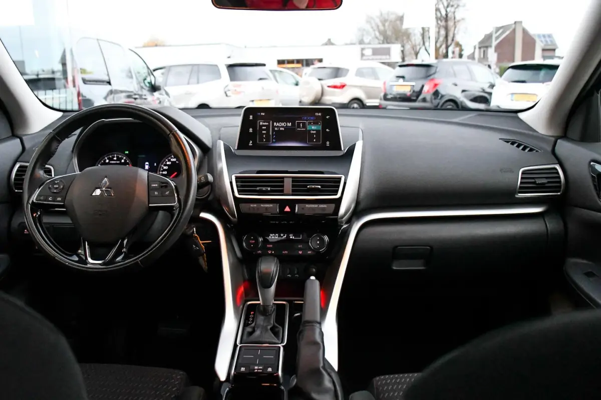 1.5 DI-T Pure APPLE CARPLAY/ TREKHAAK/ CRUISE CONT