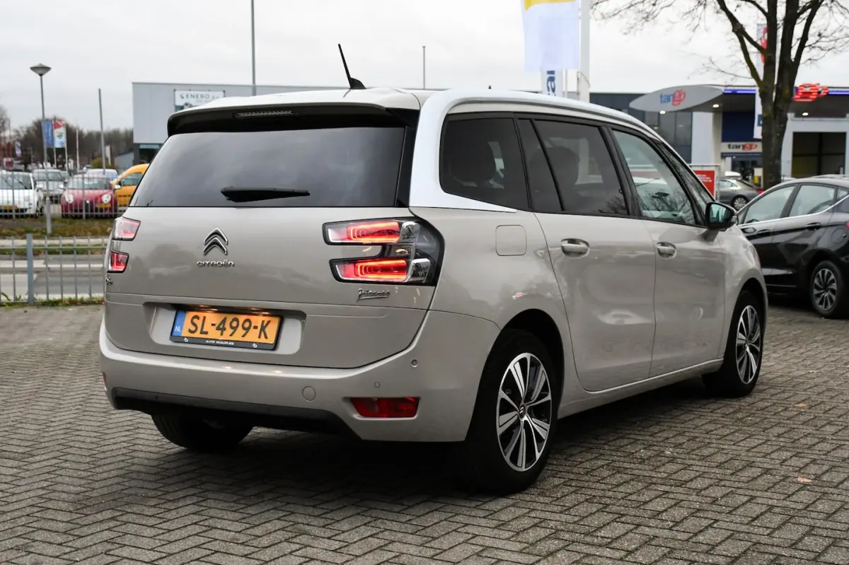 1.2 Feel 7PERS/ 1 EIGENAAR/ APPLE CARPLAY/ KEYLESS