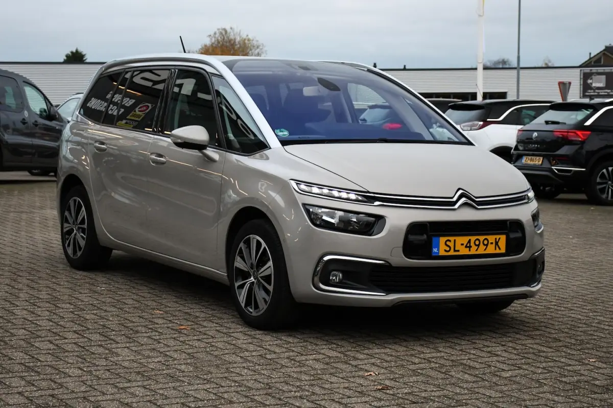 1.2 Feel 7PERS/ 1 EIGENAAR/ APPLE CARPLAY/ KEYLESS