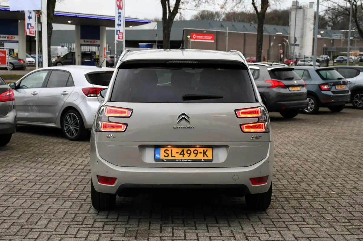 1.2 Feel 7PERS/ 1 EIGENAAR/ APPLE CARPLAY/ KEYLESS