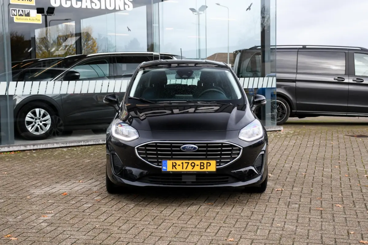 1.0 EcoBoost Hybrid Titanium 1 EIGENAAR/ HILL HOLD