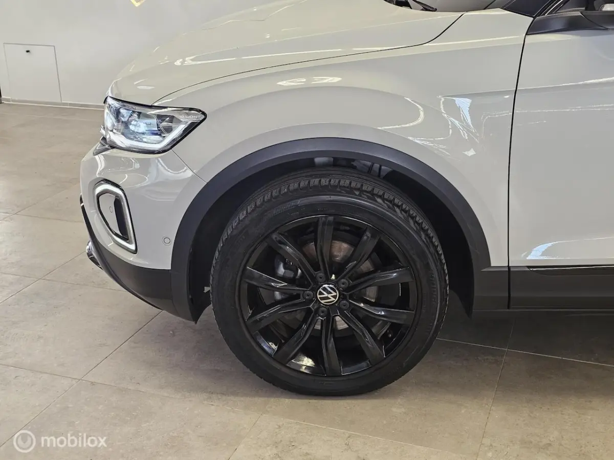 1.5 TSI Style Ascot grey/Panorama/Keyless/IQ Light/Black Style