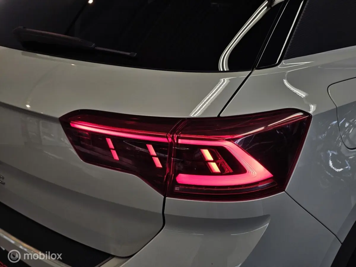 1.5 TSI Style Ascot grey/Panorama/Keyless/IQ Light/Black Style