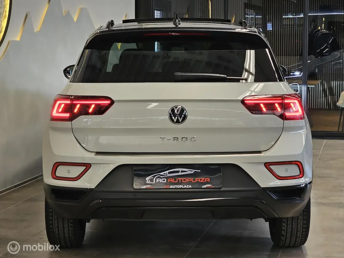 1.5 TSI Style Ascot grey/Panorama/Keyless/IQ Light/Black Style