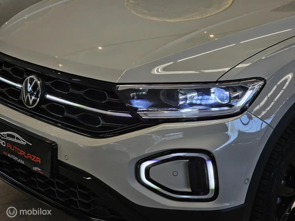 1.5 TSI Style Ascot grey/Panorama/Keyless/IQ Light/Black Style