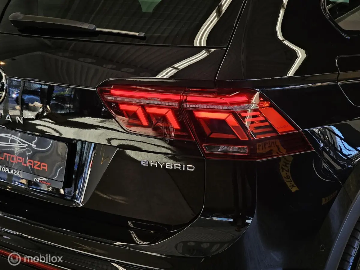 1.4 TSI eHybrid R-Line Panorama/Keyless/Black style