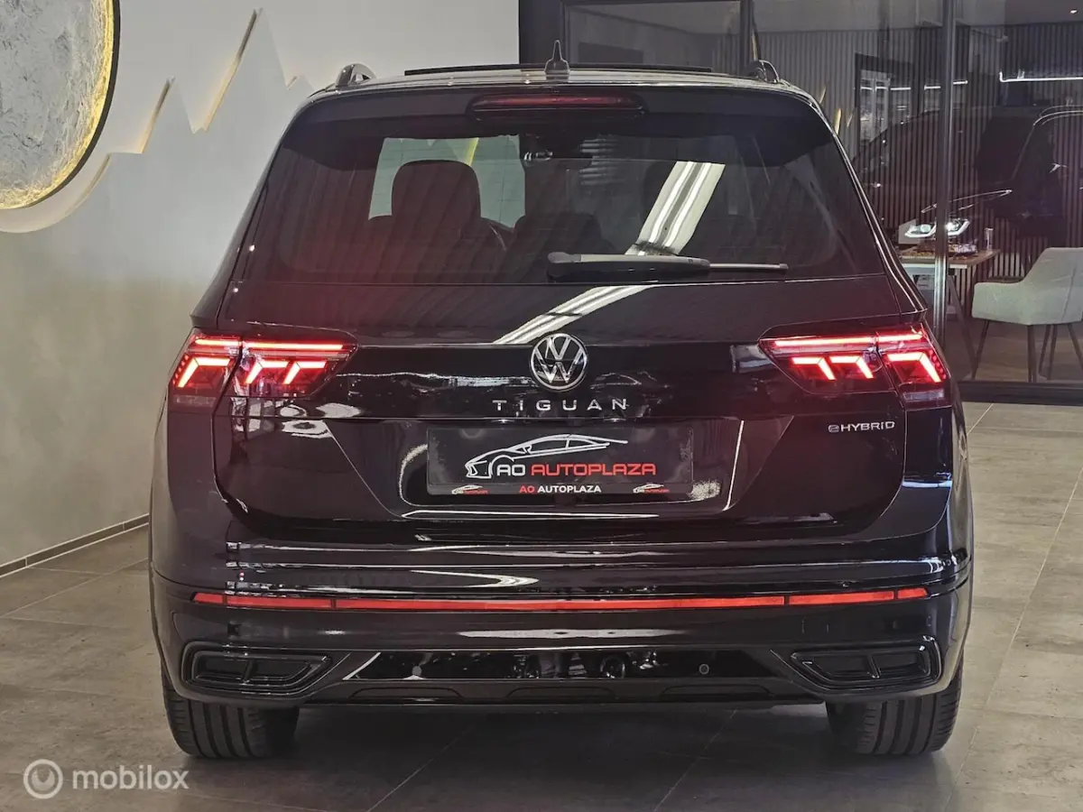 1.4 TSI eHybrid R-Line Panorama/Keyless/Black style