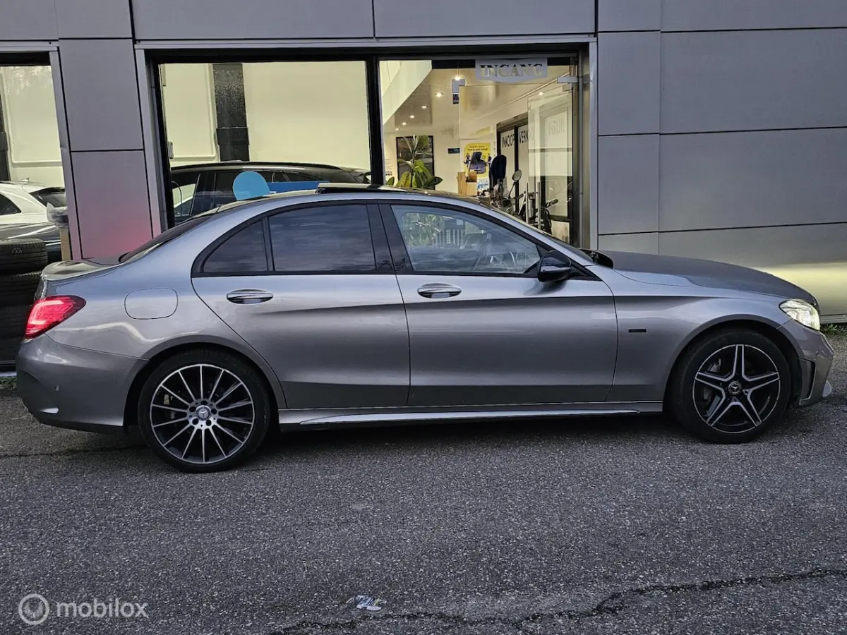 300 de AMG Panorama/Camera/MOTOR TIKT