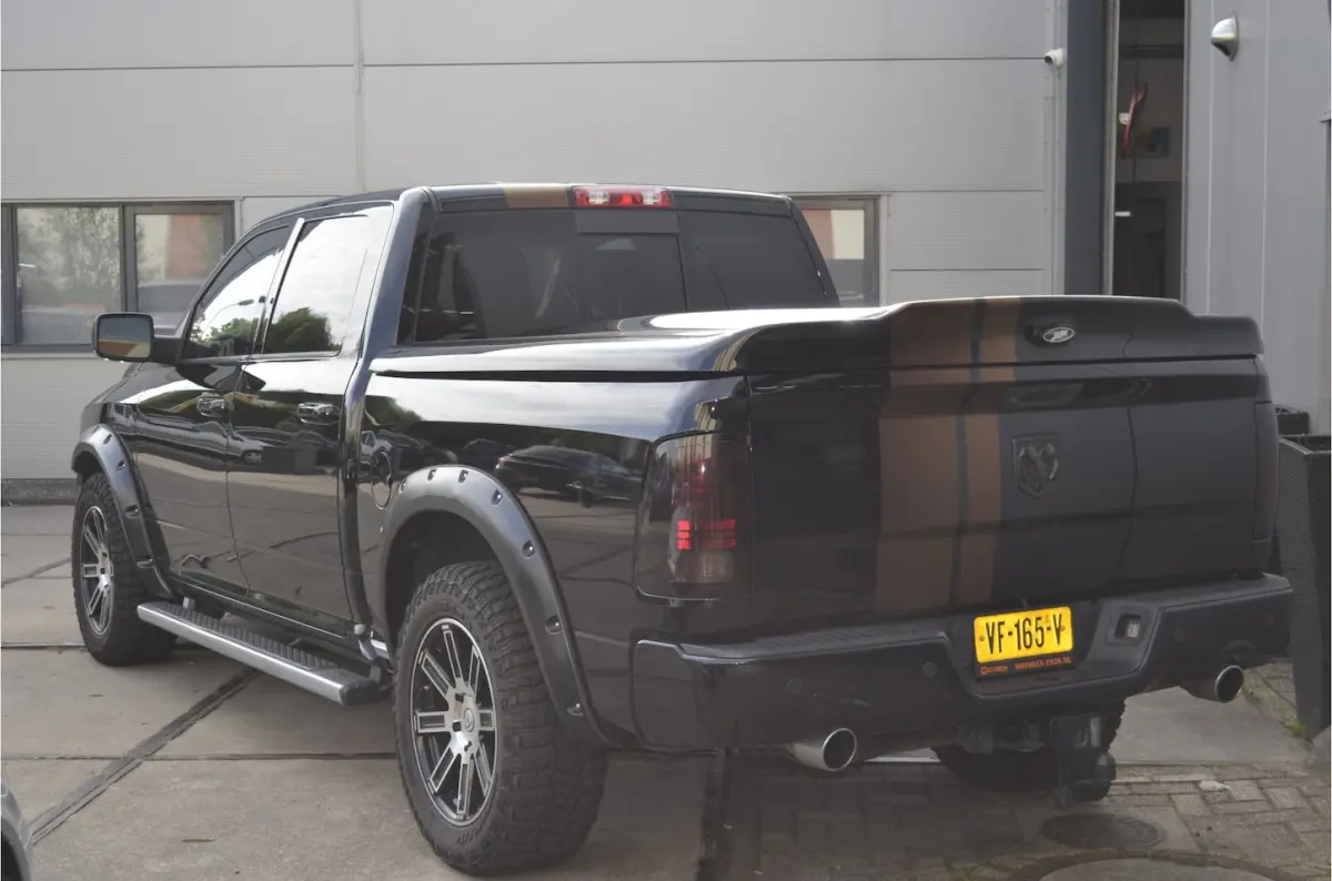 5.7 V8 Quad Cab 6'4