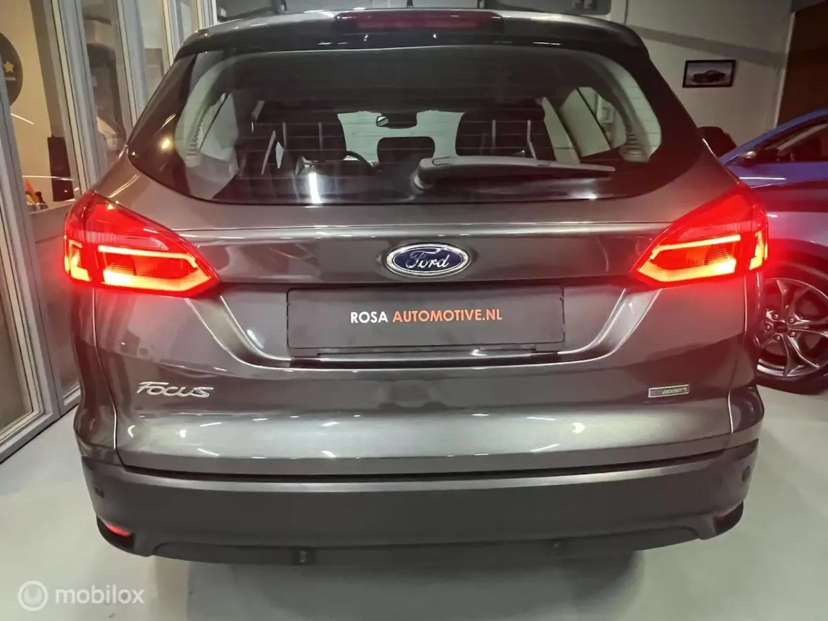 1.0 Titanium -CRUISE 2X PDC NIEUW DISTRIBUTIERIEM STUUR/STOEL VERW