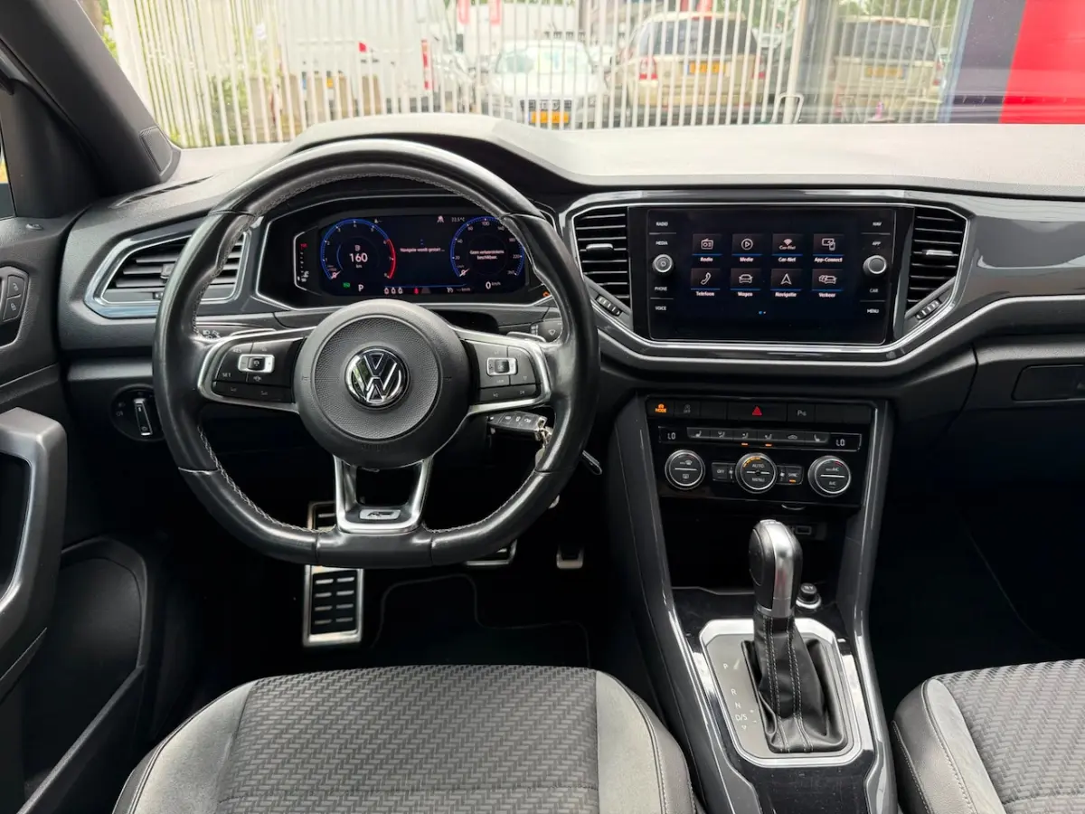 1.5 TSI | 2x R-Line | LED | ACC | Virtual