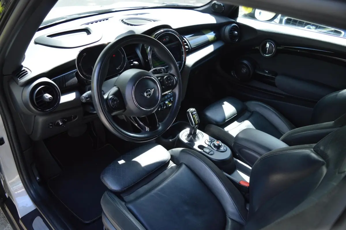 Charged 33 kWh (F56)Leder|Head up|SOH 97%