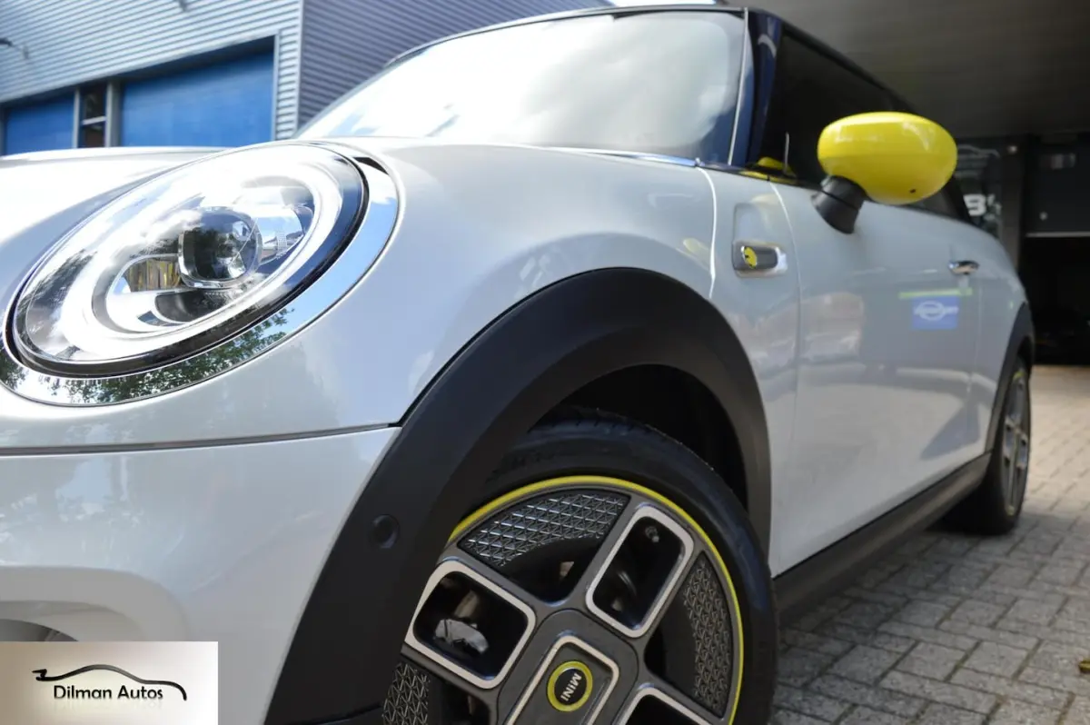 Charged 33 kWh (F56)Leder|Head up|SOH 97%