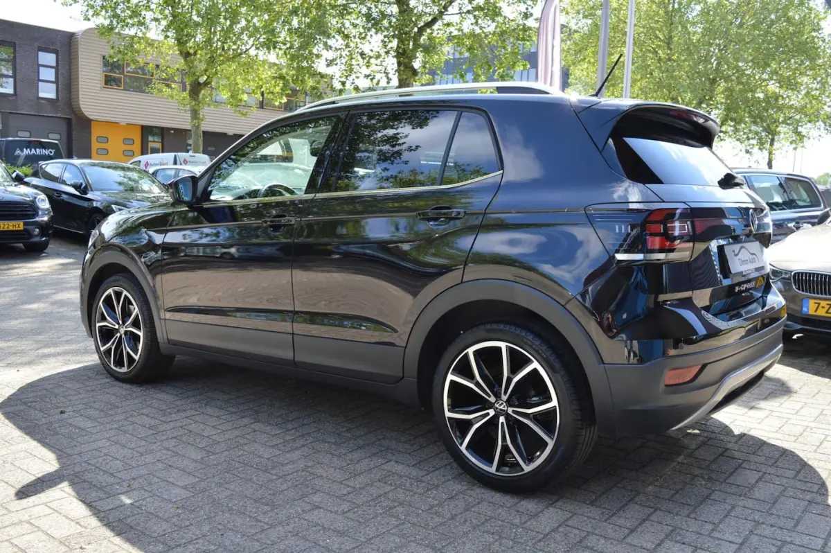 1.5 TSI Aut Style|Navi|Leder|Carplay|Pdc