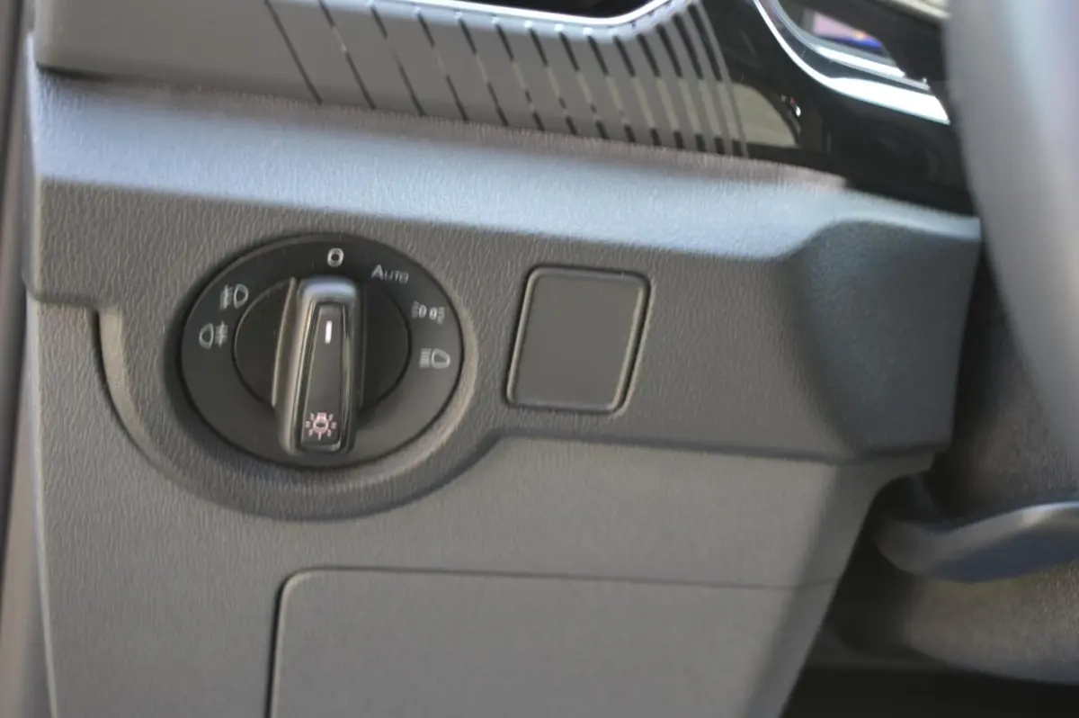 1.5 TSI Aut Style|Navi|Leder|Carplay|Pdc