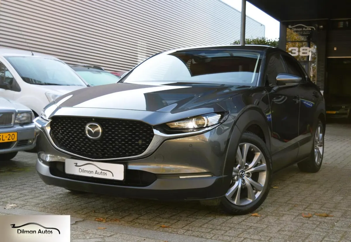 2.0 e-SkyActiv M Hybrid Bose|Camera|Leder|Head