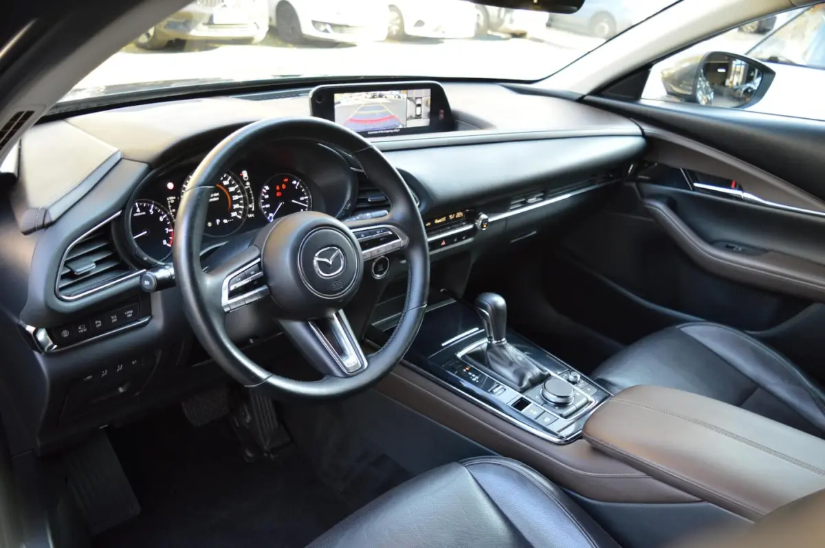 2.0 e-SkyActiv M Hybrid Bose|Camera|Leder|Head