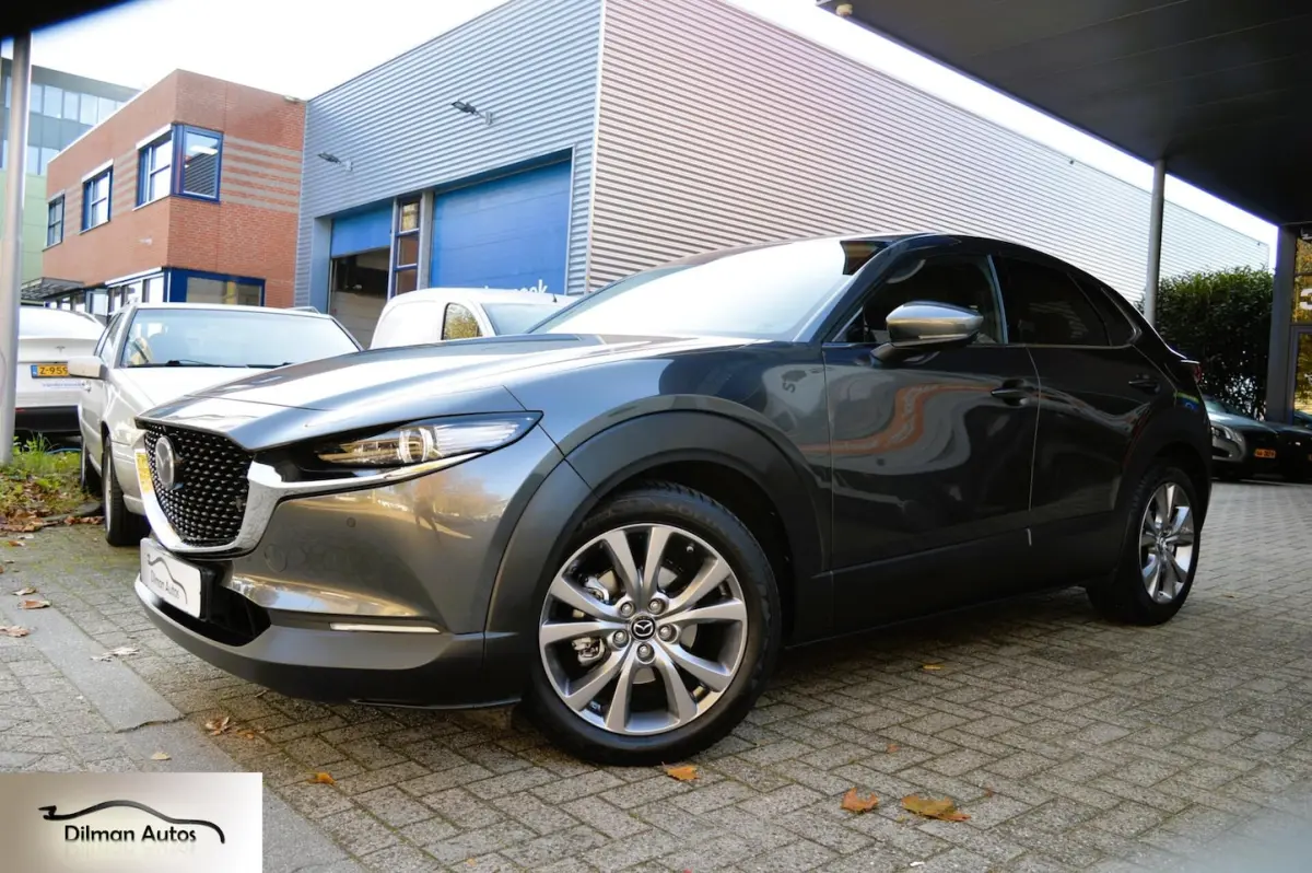 2.0 e-SkyActiv M Hybrid Bose|Camera|Leder|Head