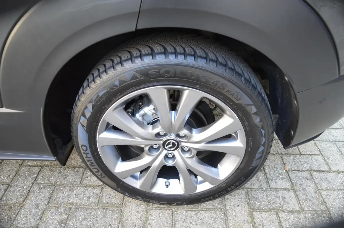 2.0 e-SkyActiv M Hybrid Bose|Camera|Leder|Head