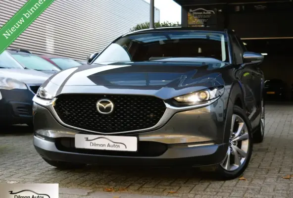 2.0 e-SkyActiv M Hybrid Bose|Camera|Leder|Head