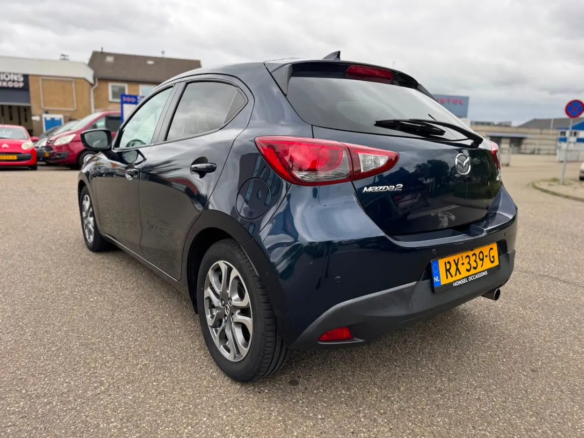 2 1.5 Skyactiv-G GT-Luxury / airco / cruise.control / navigatie / lmv / pdc / camera / led